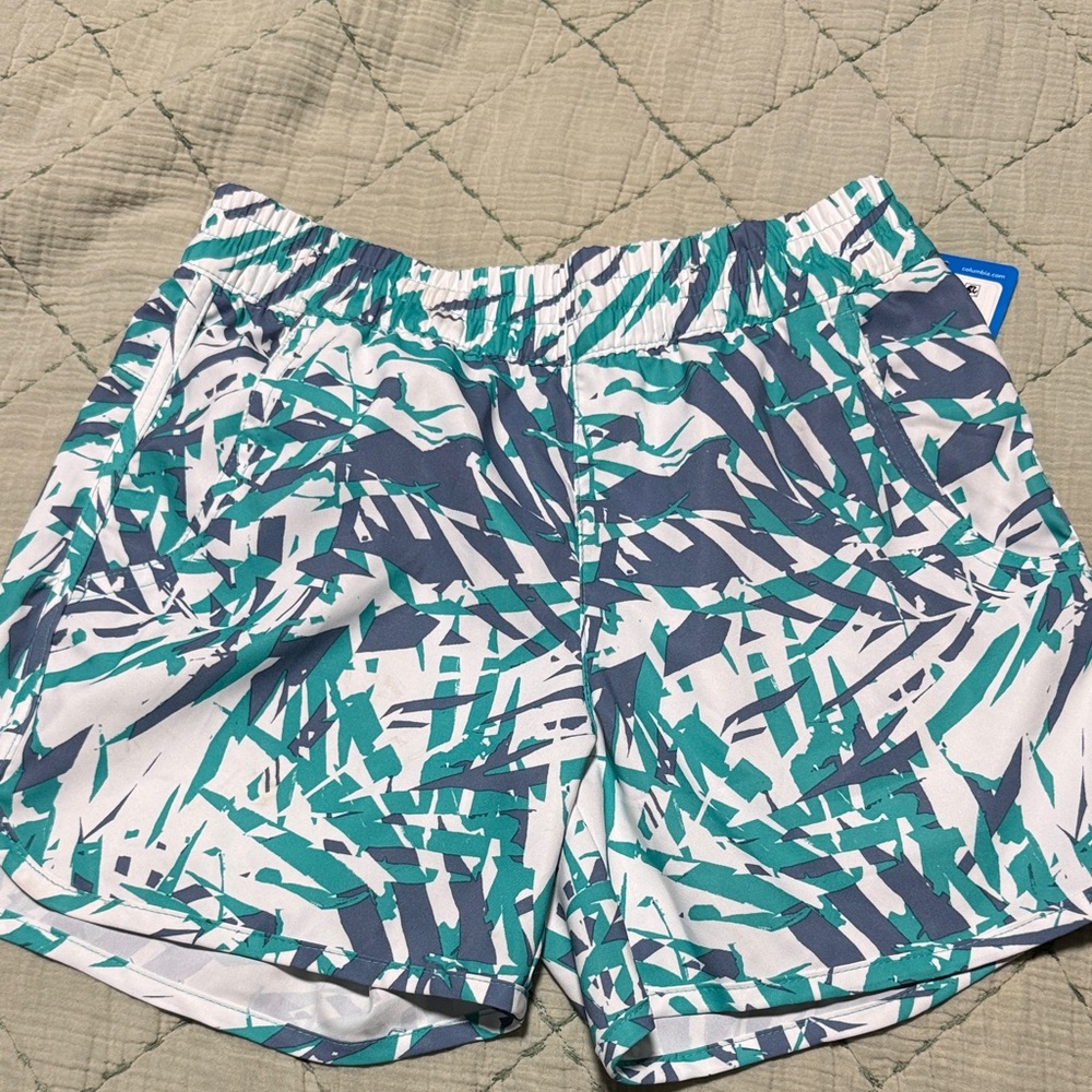 Columbia girls Green and Gray Athletic Shorts